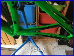 160mm Cube Stereo HPC Carbon Frame / 18inch Medium / 27.5 Immaculate