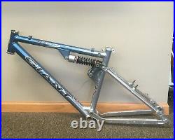 17 Giant ATX 980 Mountain Bike Frame