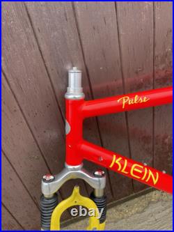1990's KLEIN Pulse Frame + Rock Shox Judy SL Forks + Chris King No Thread Set