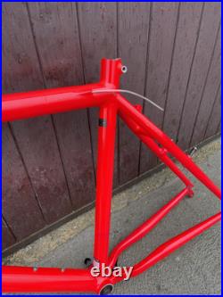 1990's KLEIN Pulse Frame + Rock Shox Judy SL Forks + Chris King No Thread Set