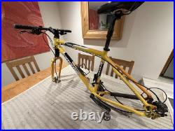 1990s Cannondale F600 MTB Vintage Frame Yellow Pearl Medium size. Made In USA