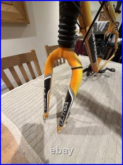 1990s Cannondale F600 MTB Vintage Frame Yellow Pearl Medium size. Made In USA