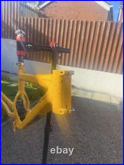 2011 Commencal DH supreme