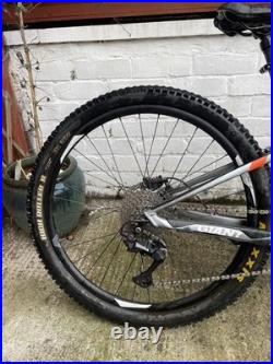 2015 Giant Anthem 3 Medium frame 27.5 wheels