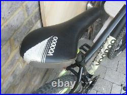 2016 Voodoo Bantu Mountain Bike 27.5 Wheels 16 Frame (Small) Black/Green