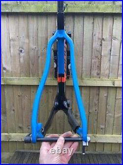 2017 Giant XTC Advanced 1 27.5 Carbon Frame & Fox 32 Evolution Forks Size Large