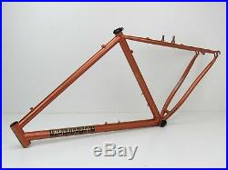 26 Independent Fabrication Steel Deluxe MTB Frame, 18