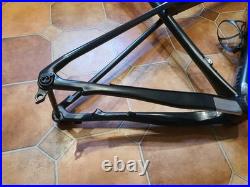 46cm Medium FOCUS RAVEN MAX Carbon 29er Hardtail Frame. Non Boost