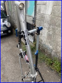 49cm Diamondback S10 Full Sus Frame For Use With 26 Disc Brake Wheel 1 1/8 BSA 49cm Diamondback S10 Full Sus Frame For Use With 26 Disc Brake Wheel 1 1/8 BSA