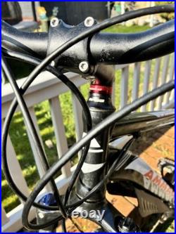 Ammaco Team 29 Large frame mountain bike with front suspension & disc brakes
