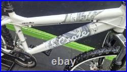 Apollo Craze Mountain Bike 24in Wheels 13in Frame Front Suspension Disc Brakes