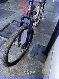 Apollo Evade Mountain Bike Unisex 26 Wheels 14 Frame