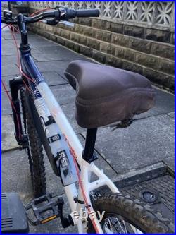 Apollo Evade Mountain Bike Unisex 26 Wheels 14 Frame