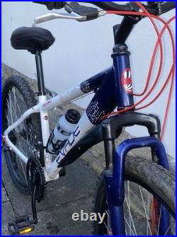 Apollo Evade Mountain Bike Unisex 26 Wheels 14 Frame