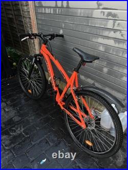 BTWIN Rockrider 340 hardtail mountain bike -frame L/M cash collection Manchester BTWIN Rockrider 340 hardtail mountain bike -frame L/M cash collection Manchester