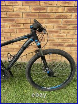 BTWIN Rockrider 520 Mountain Bike Small Frame