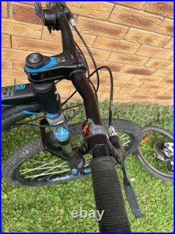 BTWIN Rockrider 520 Mountain Bike Small Frame