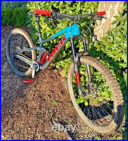 Bargain Trek Slash 8 Aluminium 2021 Medium/ Large Frame 2