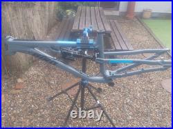 Bird Aeris AM9 Frame Size M/L Bird Aeris AM9 Frame Size M/L