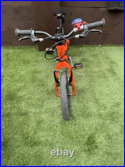 Black Mountain Pinto 3-in-1 Kids' Bike Balance Bike to Pedals to Extended Frame Black Mountain Pinto 3-in-1 Kids' Bike Balance Bike to Pedals to Extended Frame