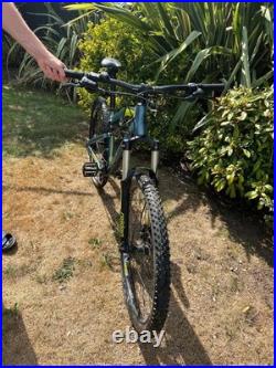 Boardman MTR 8.6 Mountain Bike Full Suspension 17 Frame