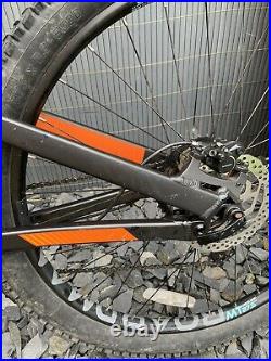 Boardman MTR 8.8 Full Suspension Mountain Bike. 27.5 Wheels. 18 (large) Frame