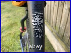 Boardmans 8.8 MTX mens mountain bike In Excellent Condition L Frame &lock
