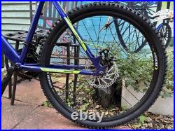 Boss Vortex G18 HT Mountain Bike Bicycle Boys/Men's Green/Blue 12+ Years