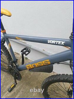 Boss Vortex mountain bike. 18 frame. 26 disk wheels. Working