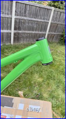 Brand New Santa Cruz Jackal 41 Green Large
