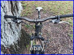 CARRERA VULCAN Mountain Bike, 18.5 Frame, 27.5 Wheels, 27 Gears
