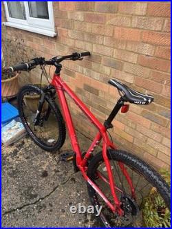 Calibre Rake Mountain Bike MTB Hardtail 29 inch Wheels L Size Frame Calibre Rake Mountain Bike MTB Hardtail 29 inch Wheels L Size Frame