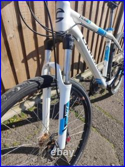 Cannondale Trail 6 Mountain Bike Large Frame, 29-inch Wheels