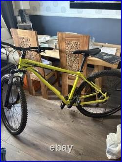 Cannondale Trail 6 Mountain Bike Large Frame, 29-inch Wheels