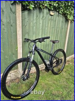 Cannondale Trail 7 Mountain Bike Unisex Hard Tail Small Frame 27.5 Inch Wheels