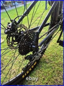 Cannondale Trail 7 Mountain Bike Unisex Hard Tail Small Frame 27.5 Inch Wheels
