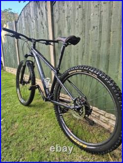 Cannondale Trail 7 Mountain Bike Unisex Hard Tail Small Frame 27.5 Inch Wheels