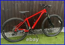 Cannondale Trail 7 Mountain Bike Unisex Medium Frame 29 wheel slightly used