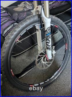 Canyon Nerve Xc Mountain Bike Full Suspension frame size small 26 Inch wheels