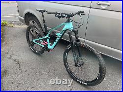 Canyon Spectral CF7 2020 Large Frame (12 months old) MTB very good condition