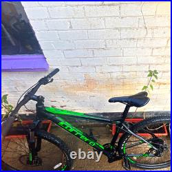 Carrera Hellcat 29 Mountain Bike 20 Frame Mechanical Disc Brakes Black/Green