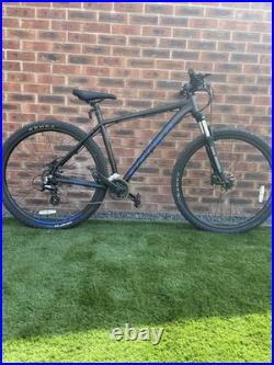 Carrera Hellcat 29in Mountain Bike 20in Frame Hardtail Disc Brakes Black/Blue