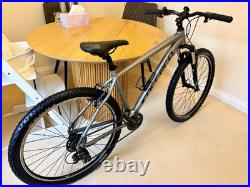 Carrera Valour Men's MTB 27.5in 18in M Frame V-Brake Front Sus Grey