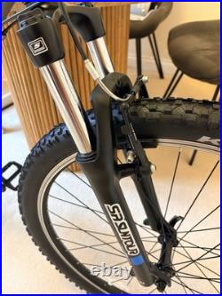 Carrera Valour Men's MTB 27.5in 18in M Frame V-Brake Front Sus Grey