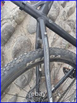 Carrera Vengeance 21 frame Mountain Bike 27.5 wheel Men's Good Used Condition Carrera Vengeance 21 frame Mountain Bike 27.5 wheel Men's Good Used Condition