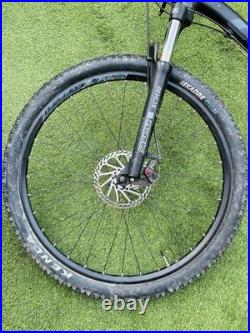 Carrera Vengeance 27.5 Mountain Bike 20 Frame Shimano Altus Minor TLC Carrera Vengeance 27.5 Mountain Bike 20 Frame Shimano Altus Minor TLC