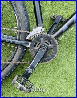 Carrera Vengeance 27.5 Mountain Bike 20 Frame Shimano Altus Minor TLC Carrera Vengeance 27.5 Mountain Bike 20 Frame Shimano Altus Minor TLC