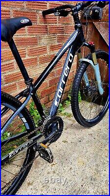 Carrera Vengeance MTB 13 Small Frame Mountain Bike 26 Wheels. Manitou Forks