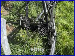 Carrera Vengeance Men's Mountain Bike 27.5 Wheels, Medium Frame