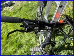 Carrera Vengeance Men's Mountain Bike 27.5 Wheels, Medium Frame